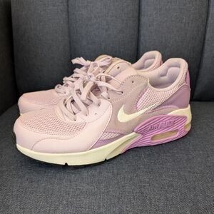 NIKE Size 9 Lavender Athletic Sneakers